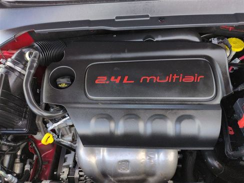 Used 2020 Jeep Compass Latitude FWD image 36