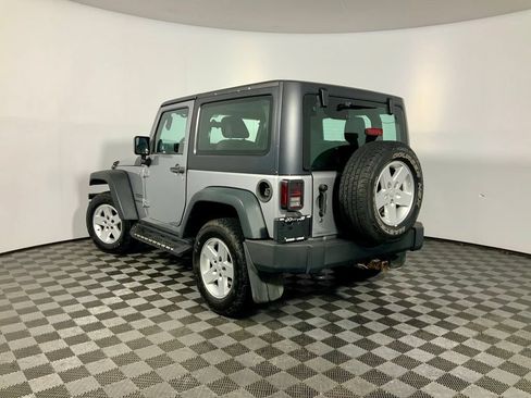 Used 2013 Jeep Wrangler Sport AWD/4WD image 9