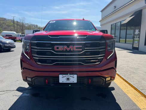 Used 2026 GMC Sierra 1500 AT4 w/ AT4 Premium Package AWD/4WD image 7