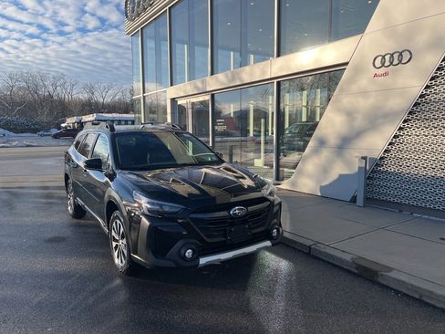 Used 2024 Subaru Outback Limited image 2