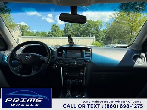 Used 2014 Nissan Pathfinder SL w/ SL Premium Package AWD/4WD image 18