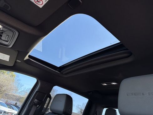 Used 2023 GMC Sierra 3500 Denali image 14