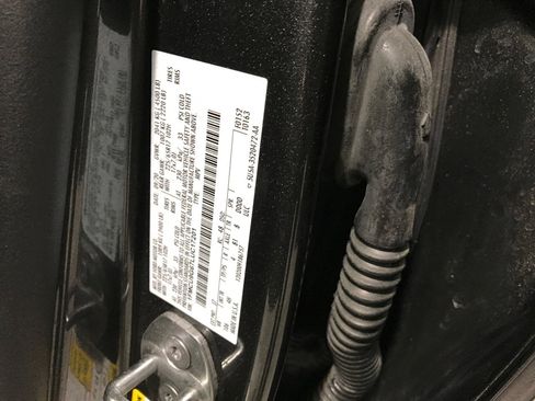 Used 2020 Ford Escape SE image 26