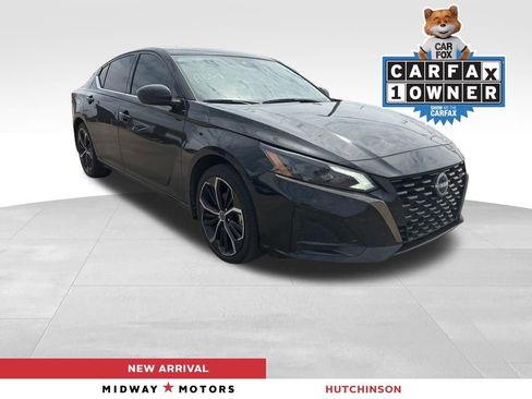 Used 2024 Nissan Altima 2.5 SR FWD image 1