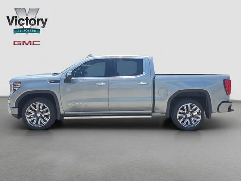 Used 2024 GMC Sierra 1500 Denali AWD/4WD image 6