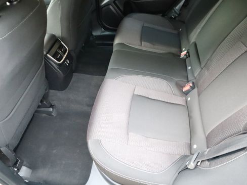 Used 2023 Subaru Outback Premium image 34