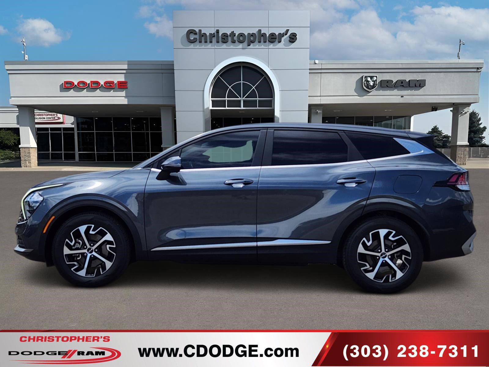 Used 2023 Kia Sportage EX FWD image 6