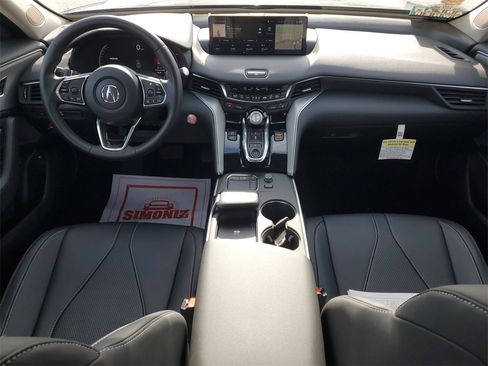 Certified 2025 Acura TLX w/ Technology Package image 15