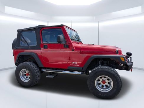 Used 2006 Jeep Wrangler SE image 2