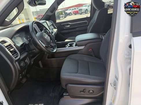 Used 2022 RAM 1500 Big Horn AWD/4WD image 10