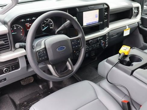 New 2026 Ford F550 4x4 Supercab Super Duty image 6