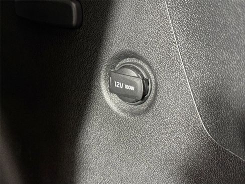Used 2018 Kia Sorento LX w/ LX V6 Convenience Package image 34