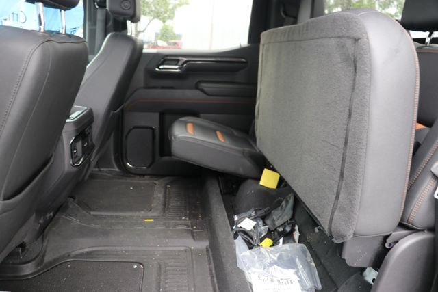 Used 2023 GMC Sierra 1500 AT4 AWD/4WD image 16