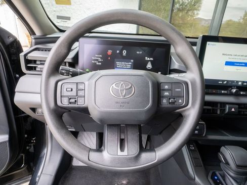 Used 2026 Toyota RAV4 LE AWD/4WD image 12