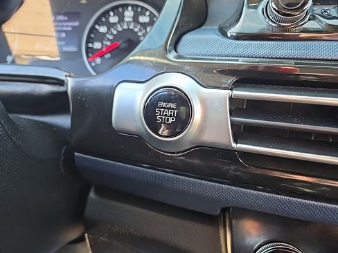 Used 2023 Kia Seltos S w/ Navigation Package image 22