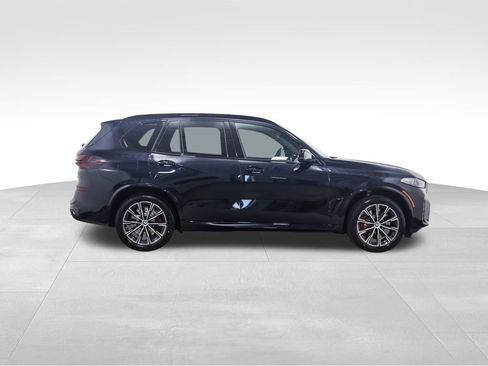 New 2026 BMW X5 M60i w/ Climate Comfort Package image 7