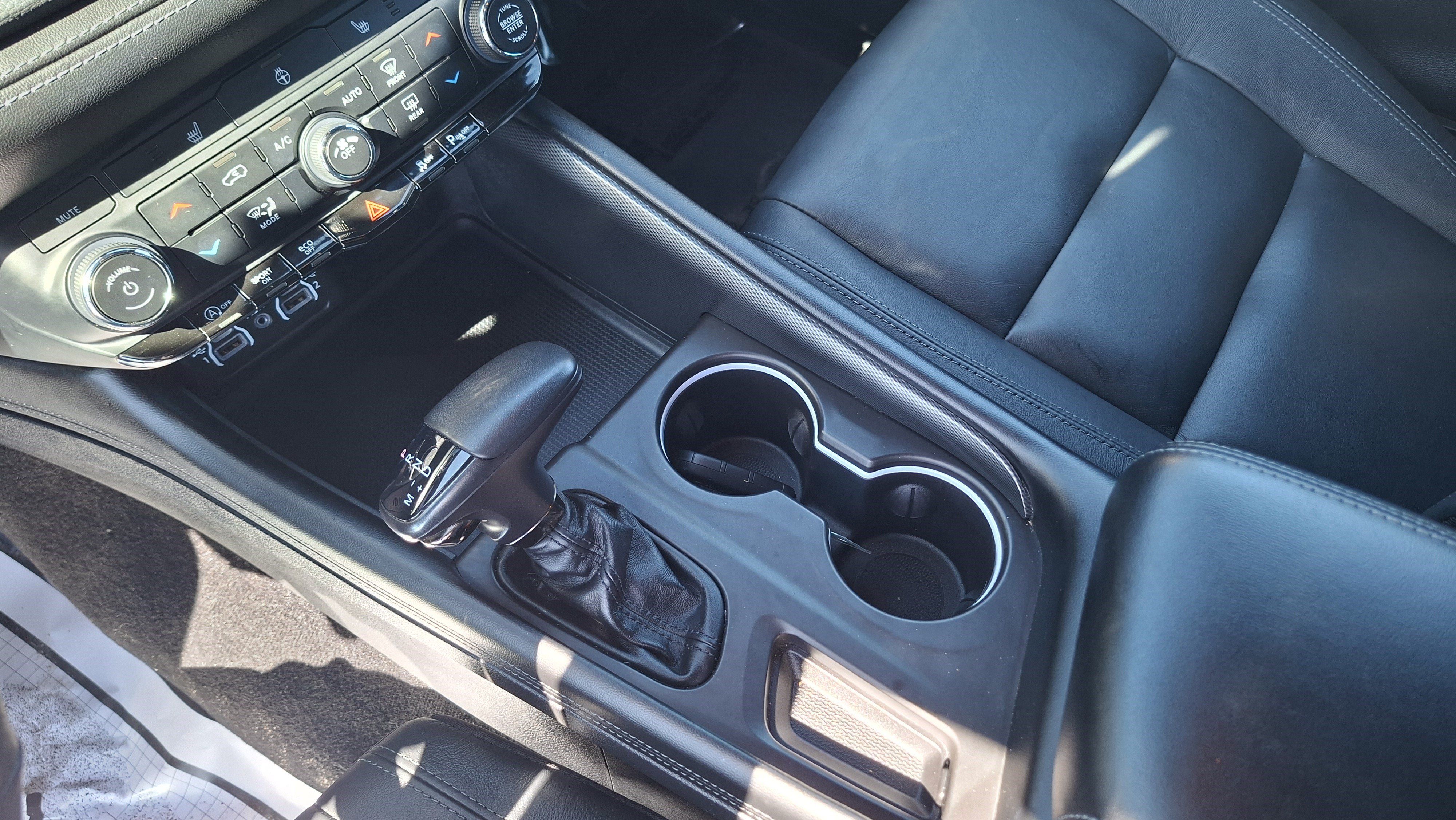 Used 2022 Dodge Durango GT AWD/4WD image 16