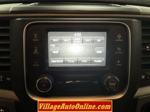 Used 2022 RAM 1500 Tradesman w/ Tradesman SXT Package image 21