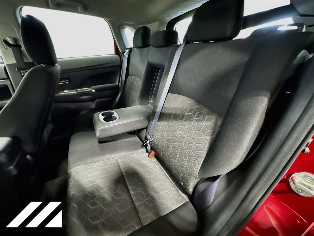Used 2021 Mitsubishi Outlander Sport SE AWD/4WD image 24