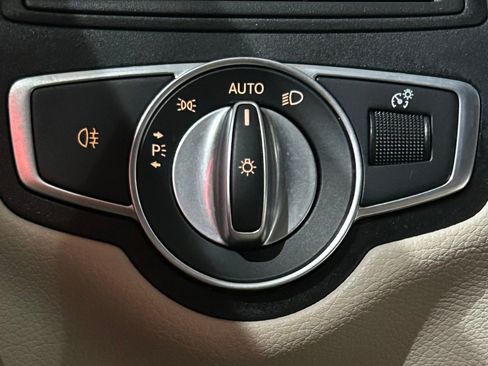 Used 2022 Mercedes-Benz GLC 300 4MATIC image 66