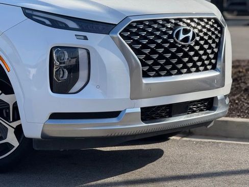 Used 2021 Hyundai Palisade Calligraphy FWD image 3