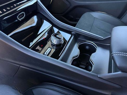 New 2026 Jeep Grand Cherokee Altitude image 27