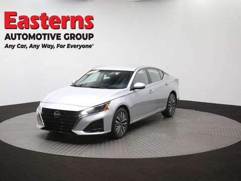 Used 2023 Nissan Altima 2.5 SV AWD/4WD image 54