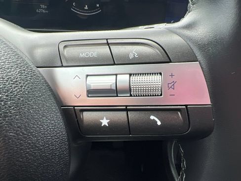 Used 2025 Hyundai Kona SEL AWD/4WD image 54