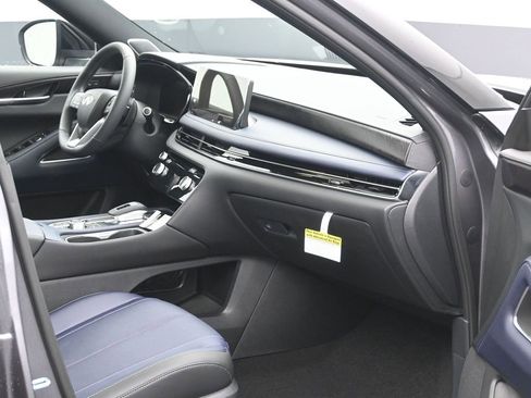 New 2026 INFINITI QX60 Sport AWD/4WD image 6