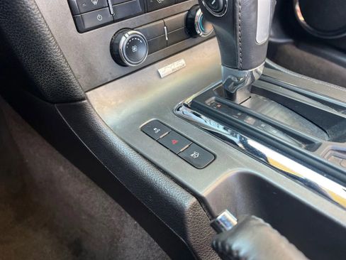 Used 2013 Ford Mustang Premium image 27