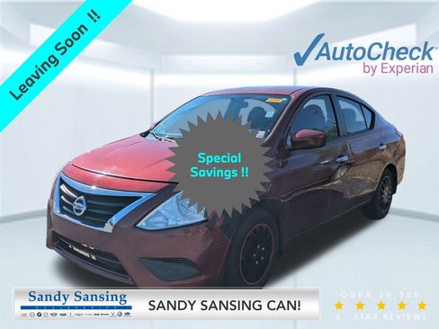 Used 2016 Nissan Versa SV image 1