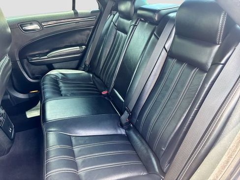 Used 2018 Chrysler 300 S AWD/4WD image 24