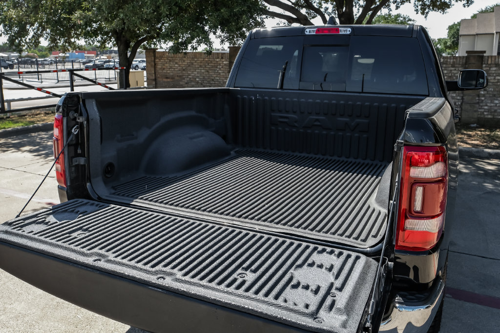 Used 2023 RAM 1500 Laramie AWD/4WD image 74