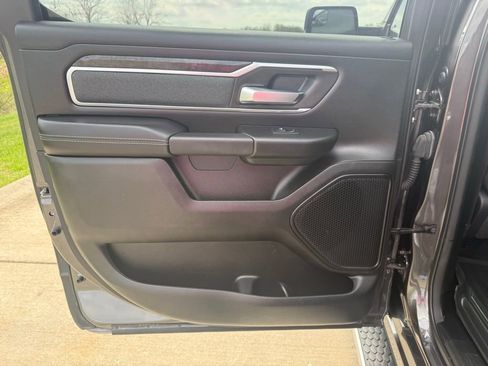 Used 2022 RAM 1500 Big Horn AWD/4WD image 11