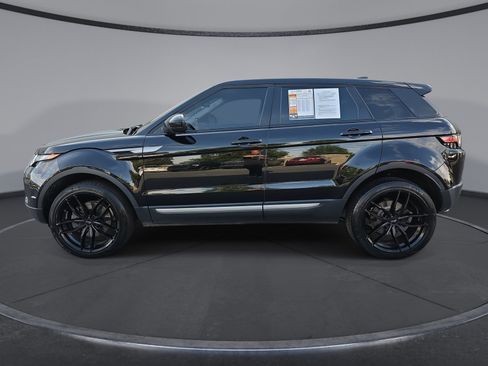 Used 2018 Land Rover Range Rover Evoque SE AWD/4WD image 10
