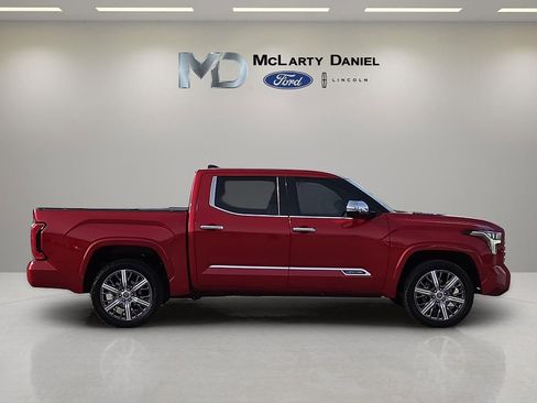 Used 2022 Toyota Tundra Capstone AWD/4WD image 6