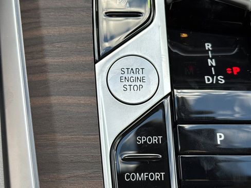 Used 2026 BMW X5 xDrive40i AWD/4WD image 28