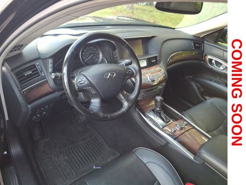 Used 2015 INFINITI Q70 L 3.7 w/ Deluxe Touring Package AWD/4WD image 12