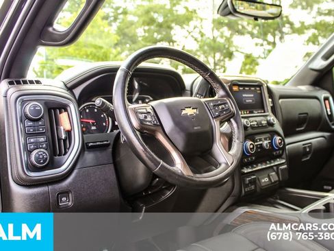 Used 2022 Chevrolet Silverado 3500 High Country image 23