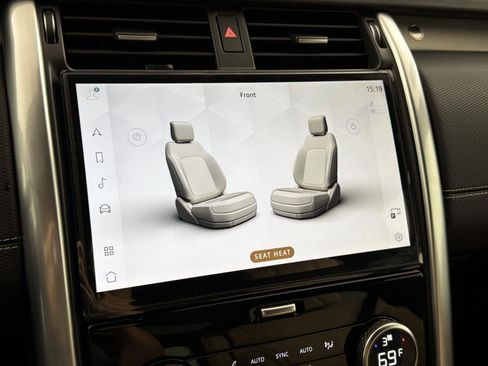 New 2026 Land Rover Discovery Limited Edition image 20