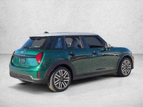 New 2026 MINI Cooper 4-Door Hardtop image 2