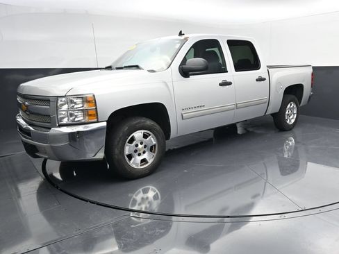 Used 2013 Chevrolet Silverado 1500 LT w/ All-Star Edition RWD image 4