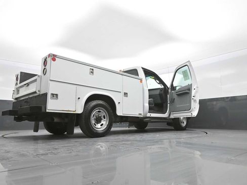 Used 2016 Ford F250 XL RWD image 52