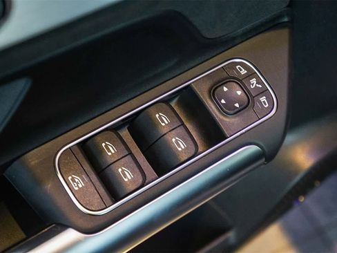 New 2026 Mercedes-Benz GLA 35 AMG 4MATIC image 23