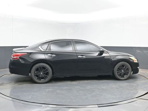 Used 2015 Nissan Altima 2.5 S w/ Power Driver Seat Package FWD image 15