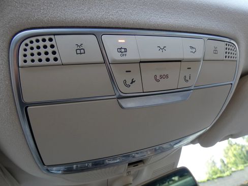 Used 2018 Mercedes-Benz S 560 Sedan image 66