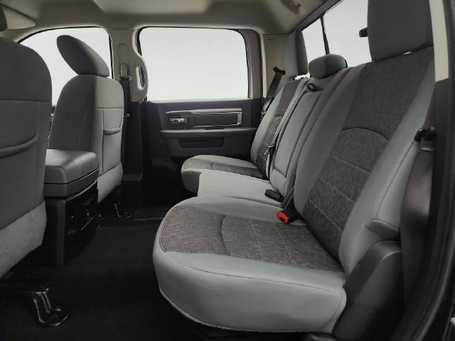Used 2019 RAM 1500 Classic SLT w/ Black Appearance Group AWD/4WD image 24