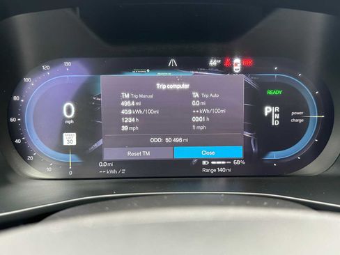 Used 2023 Volvo C40 P8 Recharge Plus w/ Climate Package image 25