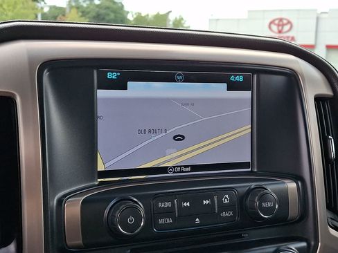 Used 2017 GMC Sierra 1500 Denali w/ Denali Ultimate Package AWD/4WD image 18