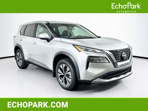 Used 2023 Nissan Rogue SV FWD image 1